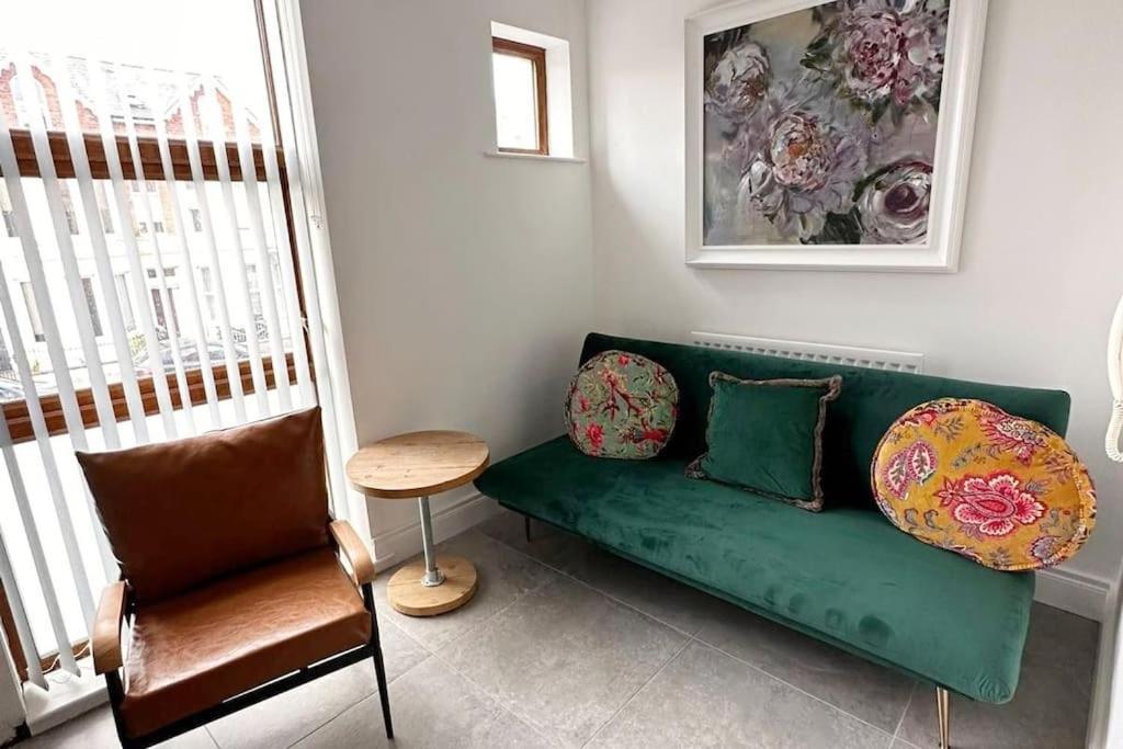 Boutique Style Apartment Белфаст Екстериор снимка